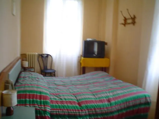 Hotel Eden *